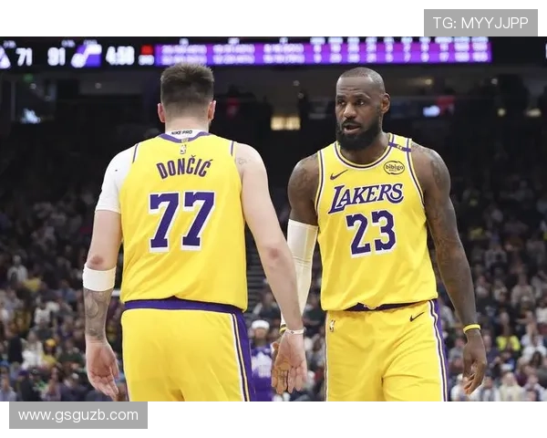 詹姆斯率湖人强势反弹西部格局再起波澜引热议联盟季后赛前景生变